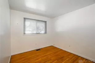 3608 Valleywood Dr, Dayton, OH 45429 - Photo 12