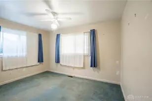 3608 Valleywood Dr, Dayton, OH 45429 - Photo 14