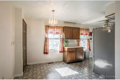 3608 Valleywood Drive, Dayton, OH 45429 - Photo 8