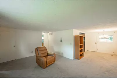 3888 Waterbury Drive, Kettering, OH 45439 - Photo 6