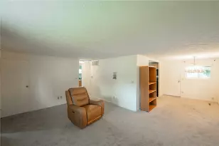 3888 Waterbury Dr, Kettering, OH 45439 - Photo 6