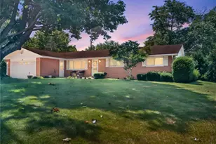995 Oak Dale Dr, Xenia, OH 45385 - Photo 2