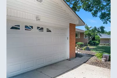 995 Oak Dale Drive, Xenia, OH 45385 - Photo 10