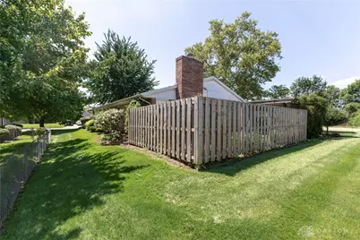 801 N Dorset Road, Troy, OH 45373 - Photo 10