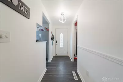 6695 Celestine Street, Huber Heights, OH 45424 - Photo 14