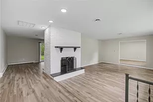 3920 Barrymore Ln, Beavercreek, OH 45440 - Photo 8