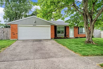 4802 Lodgeview Drive, Huber Heights, OH 45424 - Photo 2