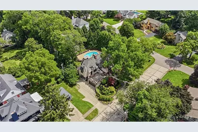 422 Glendora Avenue, Oakwood, OH 45409 - Photo 2