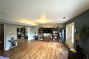 126 W Van Lake Dr, Vandalia, OH 45377 - Photo 10