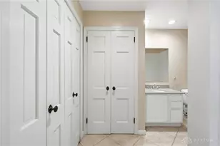 1801 Burgundy Ln, Washington Twp, OH 45459 - Photo 38