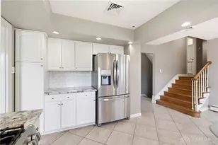 1801 Burgundy Ln, Washington Twp, OH 45459 - Photo 16