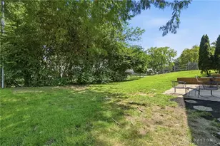1801 Burgundy Ln, Washington Twp, OH 45459 - Photo 52