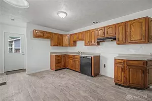 249 Ridgebury Dr, Xenia, OH 45385 - Photo 6