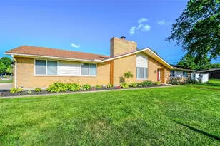 2276 Brookpark Dr, Kettering, OH 45440 - Photo 4