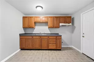 7309 Maringo Dr, Huber Heights, OH 45424 - Photo 12
