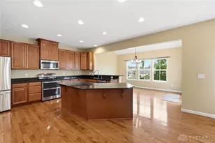 114 Shoemaker Ln, Vandalia, OH 45377 - Photo 8