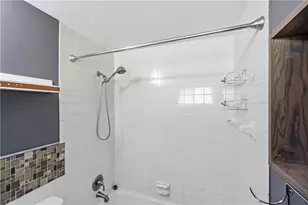 7315 Colegrove Dr, Huber Heights, OH 45424 - Photo 32