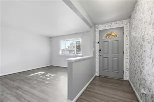 7315 Colegrove Dr, Huber Heights, OH 45424 - Photo 6