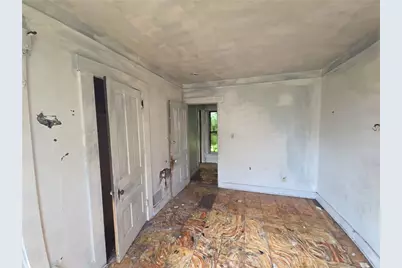 1027 W Riverview Avenue, Dayton, OH 45402 - Photo 34