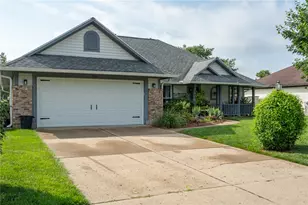 2520 Countryside Dr, Fairborn, OH 45324 - Photo 1
