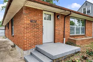 804 Oakleaf Dr, Dayton, OH 45417 - Photo 4
