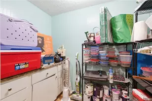 4930 Powell Rd, Dayton, OH 45424 - Photo 22