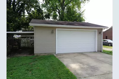 135 N Plum Street, Germantown, OH 45327 - Photo 4