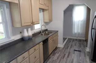 135 N Plum St, Germantown, OH 45327 - Photo 14