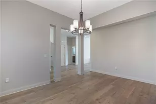10138 Benham Dr, Washington Twp, OH 45458 - Photo 6