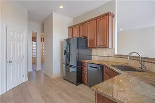 10138 Benham Dr, Washington Twp, OH 45458 - Photo 12