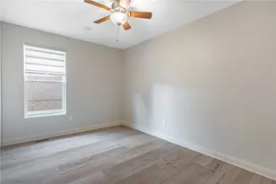10138 Benham Dr, Washington Twp, OH 45458 - Photo 16