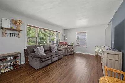 500 Savoy Avenue, West Carrollton, OH 45449 - Photo 8