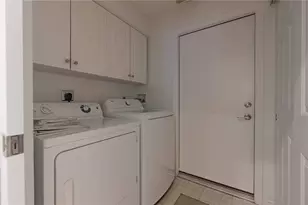 9663 Belfry Ct, Centerville, OH 45458 - Photo 10