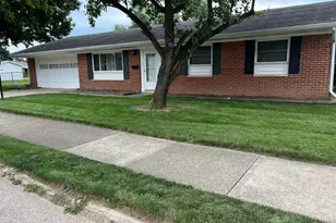 1153 Greenfield Dr, Troy, OH 45373 - Photo 1