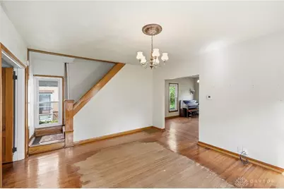 121 E Main Street, West Carrollton, OH 45449 - Photo 6
