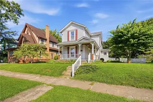 121 E Main St, West Carrollton, OH 45449 - Photo 2