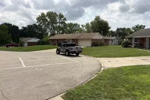 3040 Viewcrest Pl, Kettering, OH 45420 - Photo 2