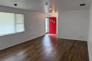 3040 Viewcrest Pl, Kettering, OH 45420 - Photo 6