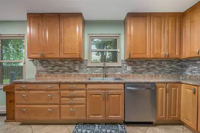 8930 Willowgate Lane, Huber Heights, OH 45424 - Photo 8