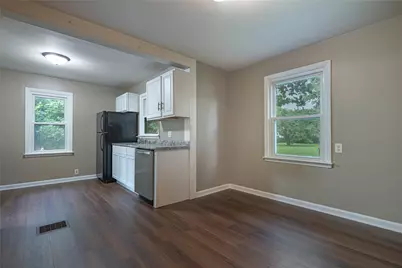407 W Lomar Avenue, Carlisle, OH 45005 - Photo 6