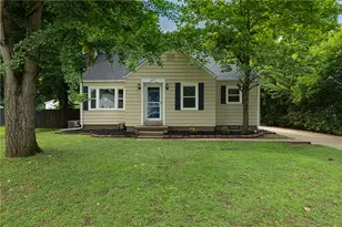407 W Lomar Ave, Carlisle, OH 45005 - Photo 1