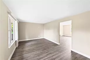 7920 Timber Hill Dr, Dayton, OH 45424 - Photo 2