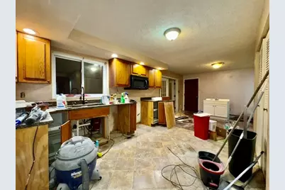 3110 Sherwood Park Drive, Springfield, OH 45505 - Photo 12