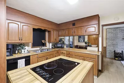 29 W Blossom Hill Road, West Carrollton, OH 45449 - Photo 14