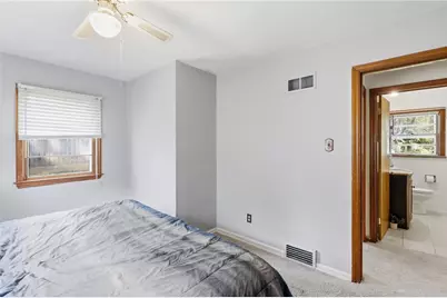 29 W Blossom Hill Road, West Carrollton, OH 45449 - Photo 18