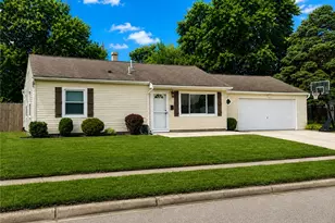 814 Bristol Dr, Vandalia, OH 45377 - Photo 1