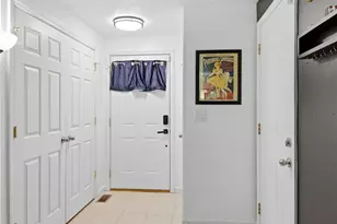 5242 Taylorsville Rd, Dayton, OH 45424 - Photo 4