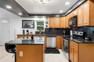 5242 Taylorsville Rd, Dayton, OH 45424 - Photo 12