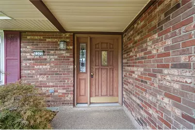 2372 Banyon Drive, Beavercreek, OH 45431 - Photo 4