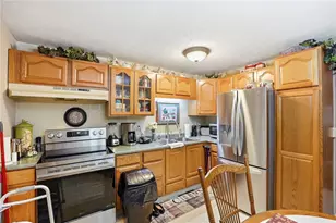 7301 Stonehurst Dr, Dayton, OH 45424 - Photo 4